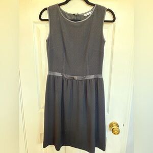 Elegant Gray Sleeveless Dress